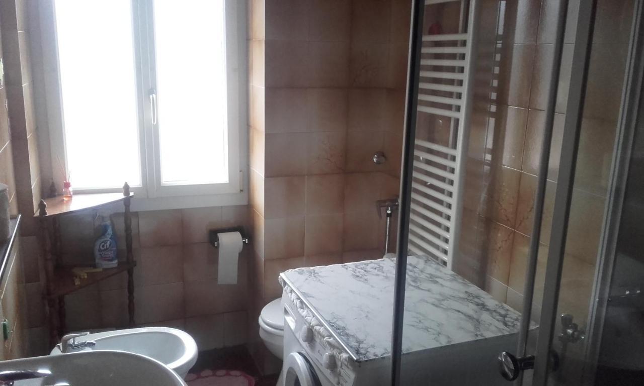 B&B Signora Elvira Capriana Bagian luar foto
